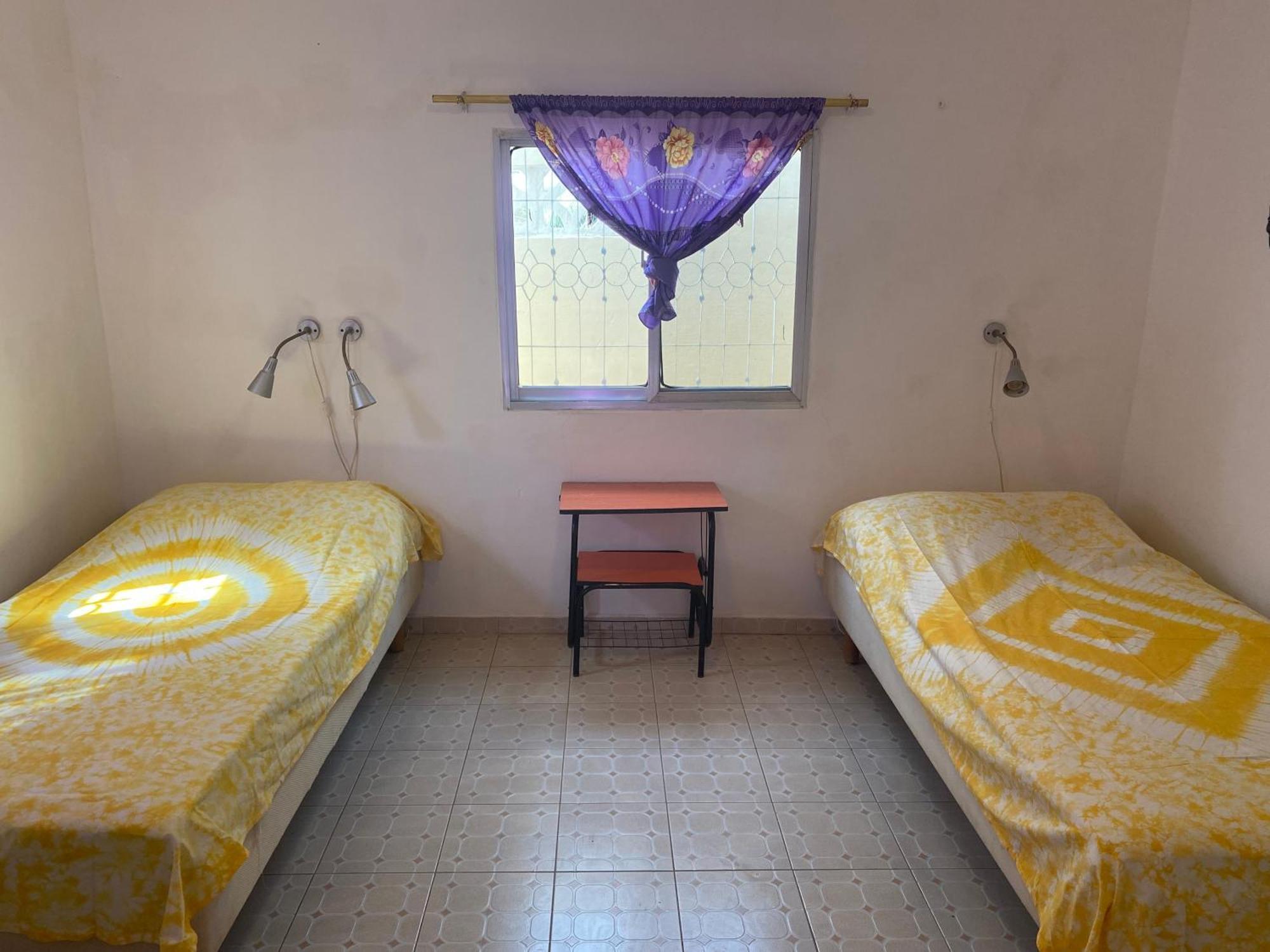 Dabo House Hotel Brufut ภายนอก รูปภาพ